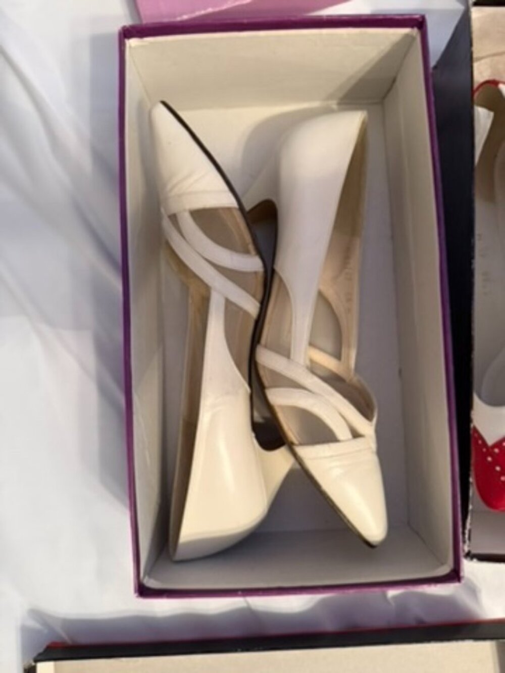 Caressa - Vintage White Leather Heels - 6.5
